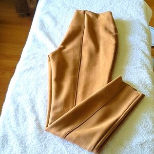 NYGARD slim ultra-suede leggings size medium. Tan colored.